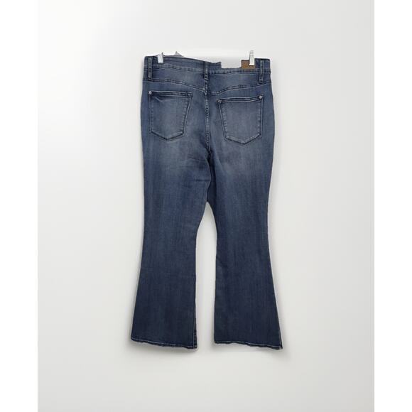 NWT JUDY BLUE Jeans JB8288-JS MD Flare Fit Leg Denim High Rise Sz 14 Medium Blue - Picture 2 of 5